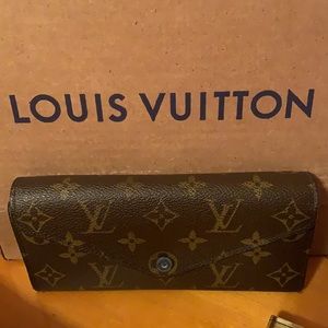 Louis Vuitton Josephine wallet and box.  Authentic!